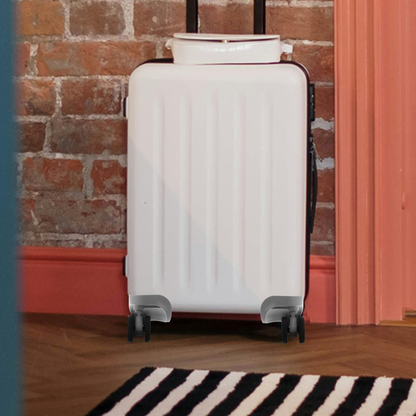 1組の丸穴付きスーツケース用車輪交換キット。明るいグレー色。 - Silent Replacement Luggage Wheels のレビューと価格